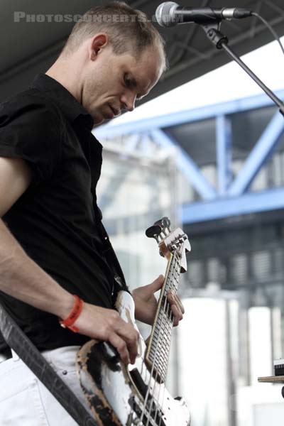 THESE ARE POWERS - 2010-06-06 - PARIS - Parc de la Villette - 